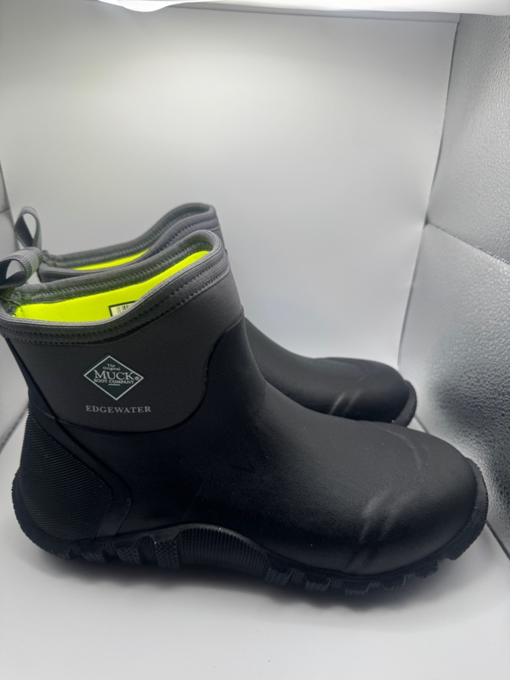 Muck Boot Edgewater Classic Ankle Black Castlerock Waterproof Mens 11 NWT